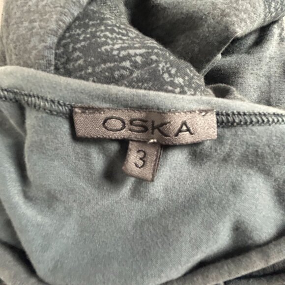 Oska Womens Long Sleeve Grey Tunic Top Size 3 Stretch Oversized Asymmetric Hem - Picture 3 of 8